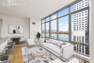 1 Northside Piers Unit 14B, Brooklyn, NY 11249