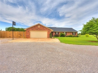 881 Moffat Rd NW, Piedmont, OK 73078