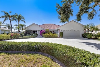 838 Carnoustie Dr, Venice, FL 34293
