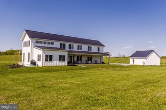 197 Rawhide Ln, Harpers Ferry, WV 25425