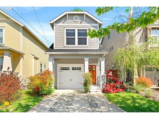 8724 N Burrage Ave, Portland, OR 97217