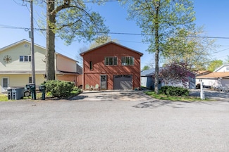 10125 Seminole Shore Dr, Huntsville, OH 43324