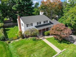 165 Merrymount Dr, Warwick, RI 02888