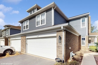 132 Tanglewood Dr, Glen Ellyn, IL 60137