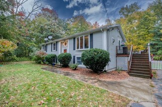 37 Saint John St, Palmer, MA 01069
