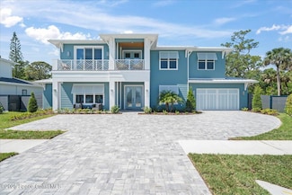 5302 Riveredge Dr, Titusville, FL 32780