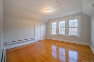 49 Johnson St Unit 3, Waterbury, CT 06710
