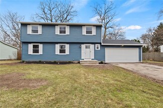 38 Omega Dr, Rochester, NY 14624