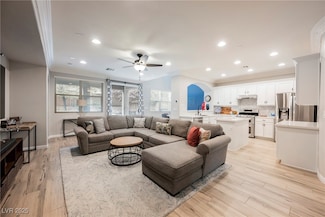 10291 Achilpa St, Las Vegas, NV 89178