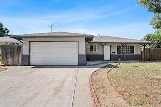 1828 Glouster Way, Modesto, CA 95350