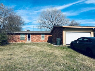 2305 Memphis Dr, Norman, OK 73071