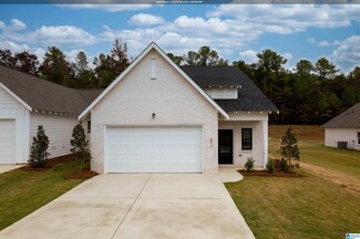377 Shiloh Creek Dr, Calera, AL 35040