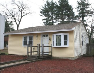 14 Sheridan St, Billerica, MA 01821