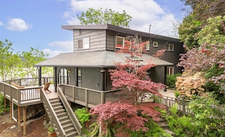 11706 Lakeside Ave NE, Seattle, WA 98125