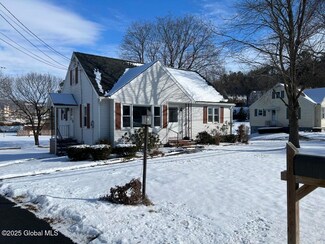 137 Prospect St, Schoharie, NY 12157