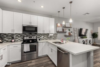 2821 S Skyline Unit 135, Mesa, AZ 85212