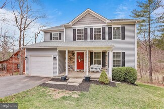 507 Lakeview Dr, Cross Junction, VA 22625
