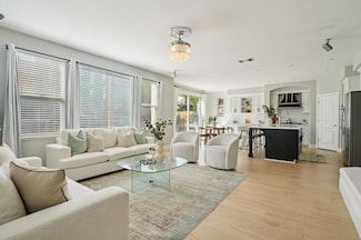 2070 Katnich Ln, Lodi, CA 95242