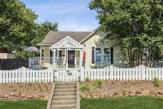 919 S Tennessee St, McKinney, TX 75069