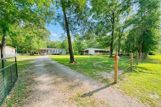 103 County Road 370, Splendora, TX 77372
