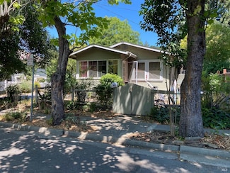 35 Inyo Ave, Fairfax, CA 94930
