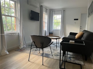 421 75th St Unit 3, Miami Beach, FL 33141