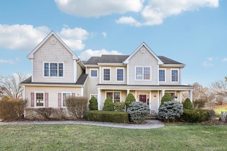 13 Mansion Ridge Blvd, Monroe, NY 10950