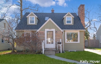 858 Walsh St SE, Grand Rapids, MI 49507