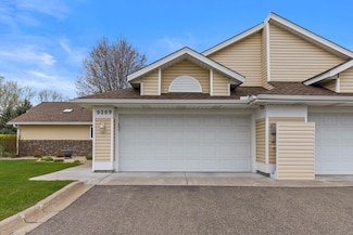 9209 Yorkshire Ln, Brooklyn Park, MN 55443