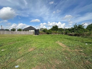 2316 Walkers Ln, Meraux, LA 70075