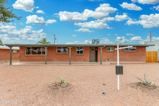 7433 E 19th St, Tucson, AZ 85710