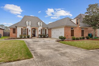 302 Masters Dr, Broussard, LA 70518