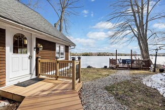 11 Ray Ave, Lyman, ME 04002