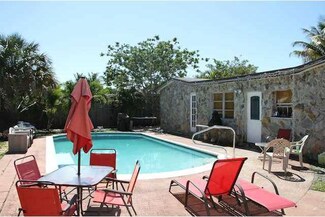 6811 SW 8th Ct, North Lauderdale, FL 33068