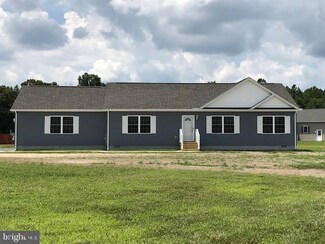 10880 N Old State Rd, Ellendale, DE 19941