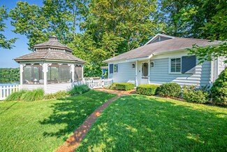 10356 Range Line Rd, Berrien Springs, MI 49103