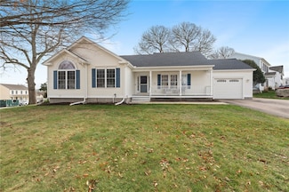 37 Tum-A-lum Cir, Westerly, RI 02891