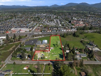 2460 Wolf Ln, Grants Pass, OR 97527