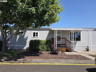 2902 E 2nd St, Newberg, OR 97132