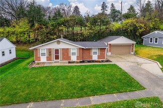 1130 Primrose Dr, Dayton, OH 45449