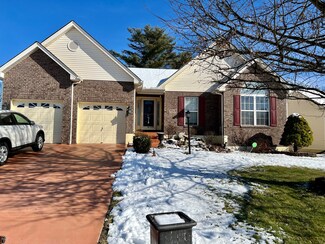 1176 Donner Dr, Florence, KY 41042