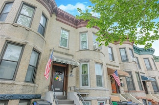 568 74th St, Brooklyn, NY 11209