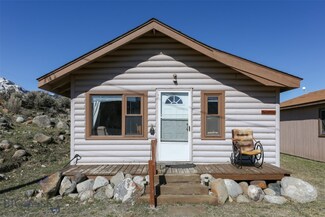 415 Water St, Gardiner, MT 59030