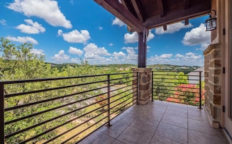 101 Stephanie Ln, Austin, TX 78738