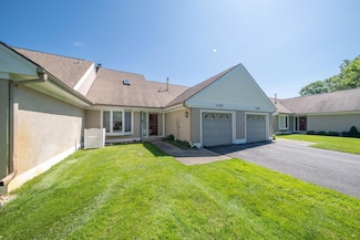 10584 Trapper Ln Unit 6, Stanwood, MI 49346