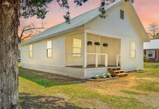 311 Packer Ave, Andalusia, AL 36420