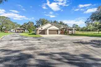 5809 W Grover Cleveland Blvd, Homosassa, FL 34446