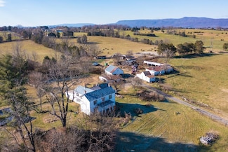 493 Parkview Estates Ln, Luray, VA 22835