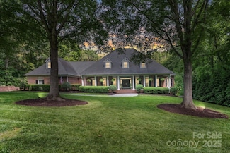 4920 S Parview Dr, Charlotte, NC 28226