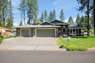 4927 E Greenleaf Ave, Mead, WA 99021